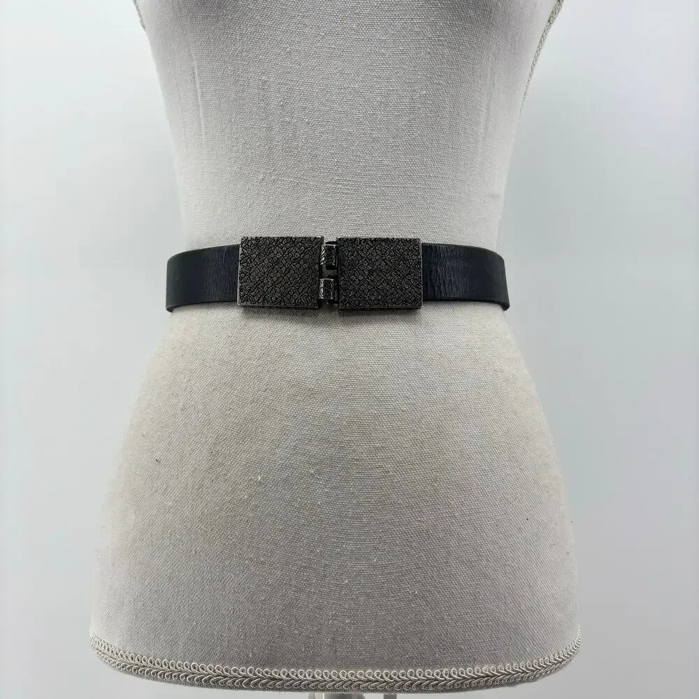 Chico's Black Genuine Leather Belt Size Medium Hook Buckle